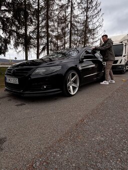 VW Passat CC 3.6 V6 - 8