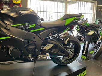 Kawasaki zx10r - 8