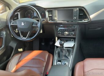 Seat Ateca 2.0TDI 4x4110kw Full led Navi - 8