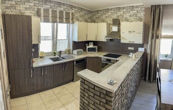 Znížená cena  Rodinný dom na predaj, Slepá ulica Gabčíkovo - 8