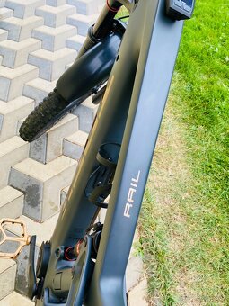 Trek Rail 9.8 XT Project One - 8