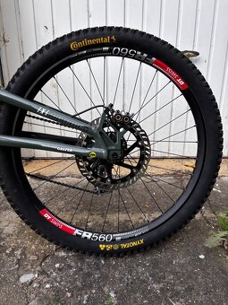 Commencal Supreme Ohlins Edition - 8