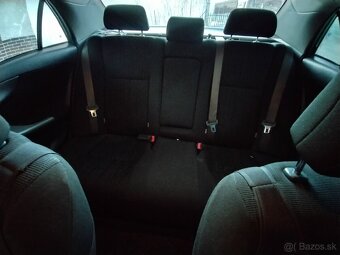 Toyota corolla 1.6 SL e15ej - 8