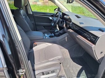 Volkswagen Touareg 3.0 V6 TDI SCR 286k 4Motion Tiptronic - 8