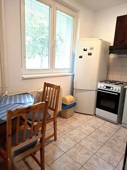 3 iz., ul.Rumančeková, BA II., 900,-€/mes. s energ. - 8