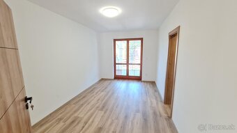 Moderné komerčné priestory, od 10m2 do  17m2  Rajecké Te - 8