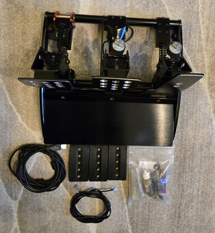 Fanatec - 8