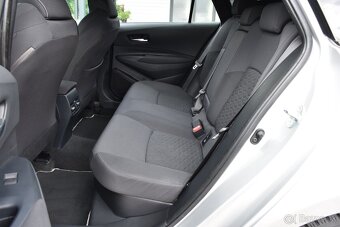 Toyota Corolla Combi TS 1.8 HYBRID e-CVT SR 2021 DPH - 8