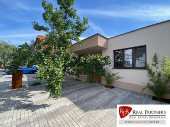 REB.sk,Prenájom moderný 4 izb.dom v blízkosti lesa,125 m2, K - 8