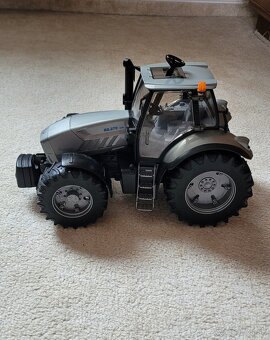 Bruder traktor Lamborghini - 8