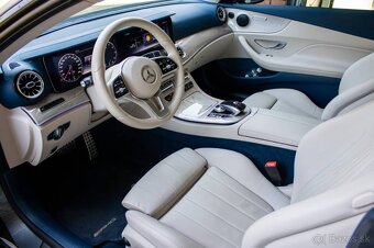 Mercedes-Benz E trieda Kupé 200 4matic A/T - 8