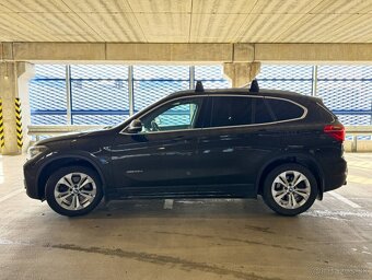 BMW X1 - 8