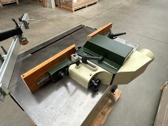 Spodní frézka SCM T130 - 8