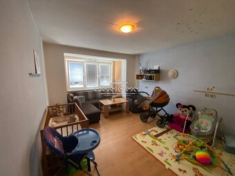 Exkluzívne na predaj RD s dvomi bytovými jednotkami - 8