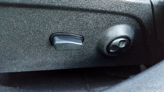 Fiat Freemont 2.0 JTD,, MultiJet ,,7 miestne 103 kW. - 8