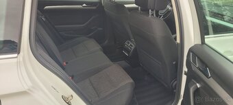 Vw Passat Variant b8 2,0 TDI 11/2017 150PS, biela farba - 8