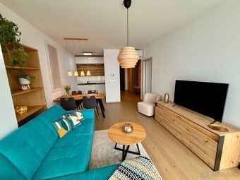 Prenájom 2 izbový byt Pribinova ulica Bratislava. - 8