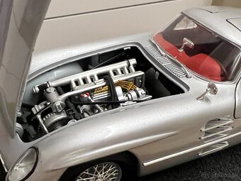 1:18 1955 Mercedes-Benz 300 SLR - Silver - MAISTO - 8