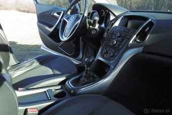 Opel Astra ST 1.7 CTDI 81kw r.v.2011 - 8
