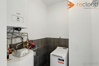 Moderný 2-izbový byt v Senci na Košickej ulici – 5 minút od - 8