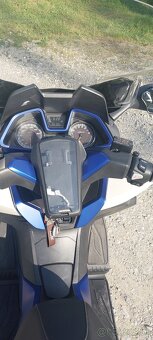 Honda Forza 125 - 8