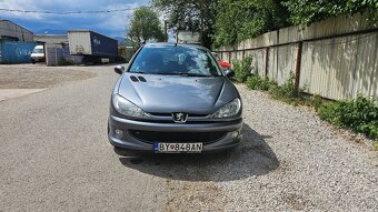 Peugeot 206 1.4 - 8