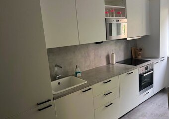Na prenájom – 3-izbový byt na ul. Bartoškova, Bratislava III - 8