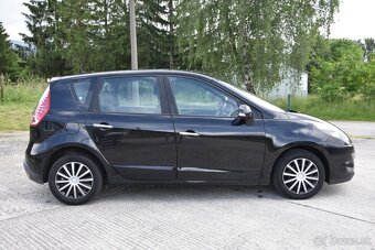 Renault Grand Scénic - 8