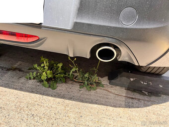 NEREZOVÉ a ČIERNE koncovky na výfuk - dvojitá koncovka - 8