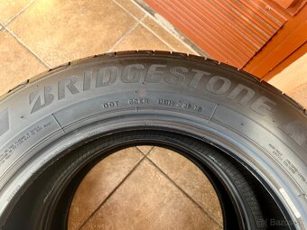 215/60 R17 letne pneu— 2 kusy- - 8