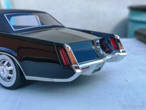 Cadillac Eldorado 1967 1:18 Bos models - 8
