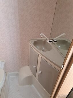 Karavan Swift 450cd - 8