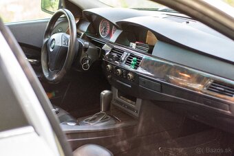 BMW e61 530d Touring - 8