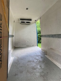 VW CRAFTER -2,5 TDI - 8