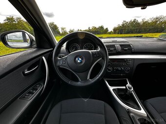 Predám BMW 1 e87 2.0i 90kw 2010 FL - 8