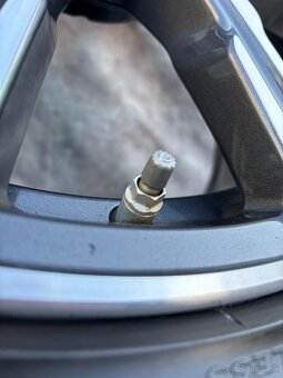 Originál zimní alu R20 BMW X5 G05 styling 740M - 8