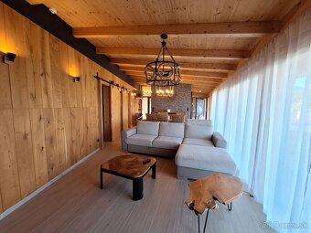 Predaj VILLA v Bobrovníku – Luxusný Rekreačný Dom pri Maríne - 8