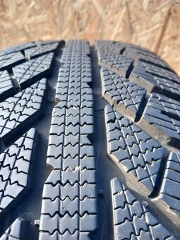 215/60 r17 zimné pneumatiky - 8