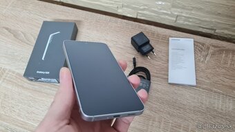 Samsung Galaxy S25 - 8