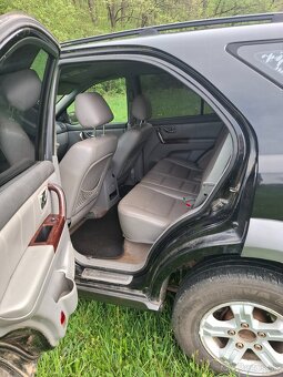 Kia Sorento 2.5 CRDI 103kW, manual - 8