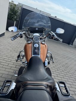 HARLEY DAVIDSON ROAD KING 105years Anniversary - 8