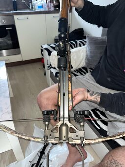 Matrix 310 - 8