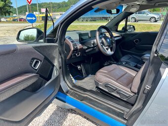 BMW i3 REX BENZÍN PHEV - 8
