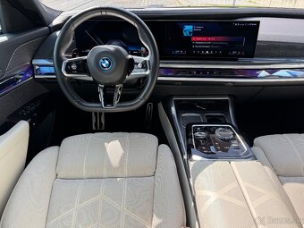 BMW M760e xDrive I.majitel CZ v záruce od výrobce - 8