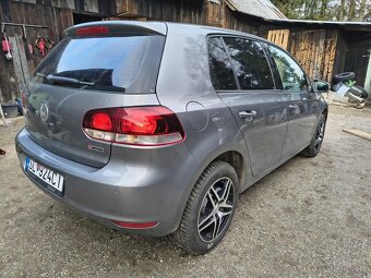 Volkswagen Golf 6 2.0TDI CR 4x4 Highline - 8
