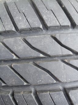 Predám rezervu14"disk5 1/2J×14"CH s pneumatikou185/65R14 8 - 8