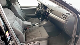 Ponúkame na predaj vozidlo Škoda Superb - 2,0 TDi 110KW 6Ms - 8