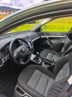 Škoda Octavia ll Combi 4X4 1.6 TDI 77kw  Rezervovane - 8
