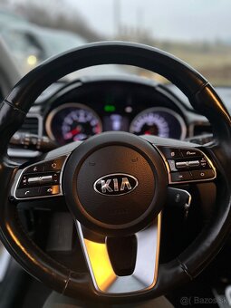 KIA CEED SW 1.4 T-GDI GOLD - 8