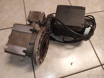 Prislusenstvo z kotla hercules duo U26 - 8